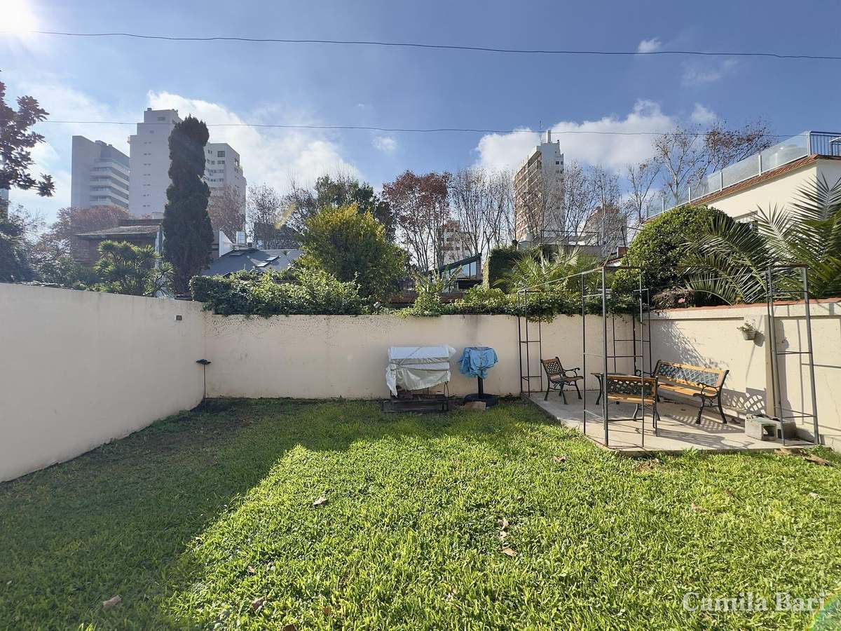 Casa Venta Vicente López 3 Ambientes Jardín