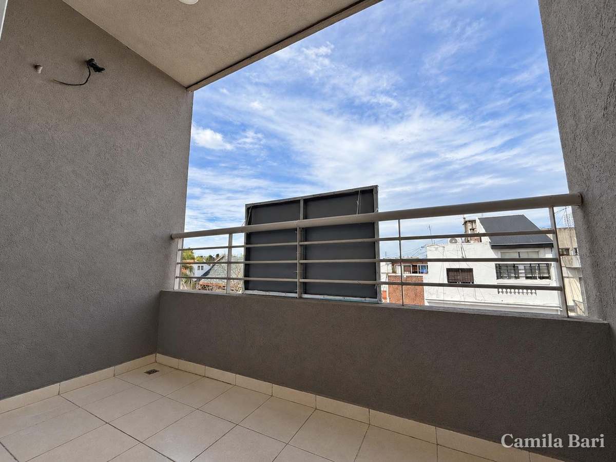 Departamento Venta Dos Ambientes con cochera y baulera en Florida