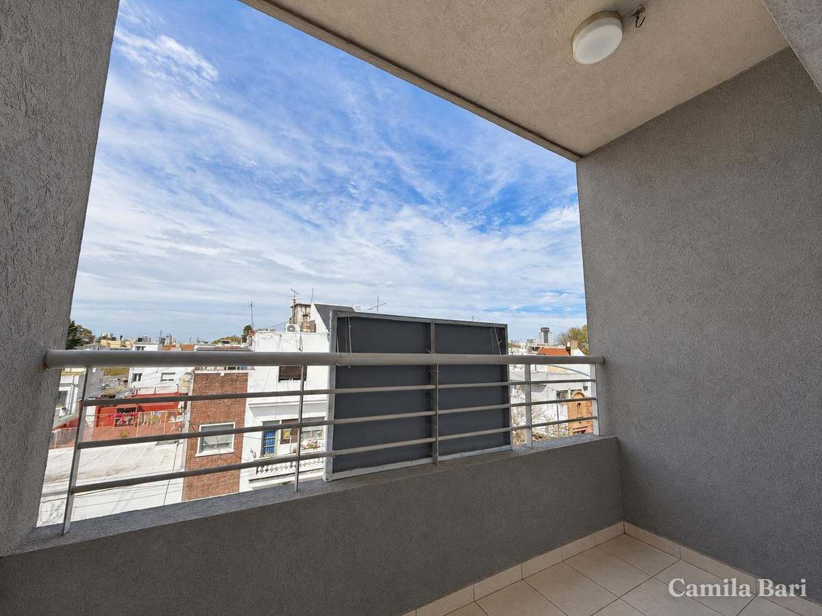 Departamento Venta Dos Ambientes con cochera y baulera en Florida